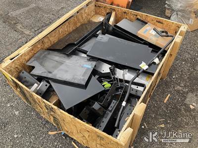 Pallets w/ Bus Parts