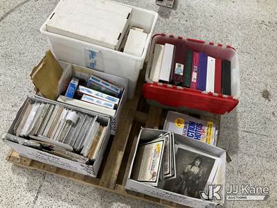 Used Pallet with Comics, Cards & Collectables