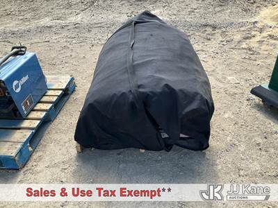 Portable Water Holding Container (Condition Unknown)