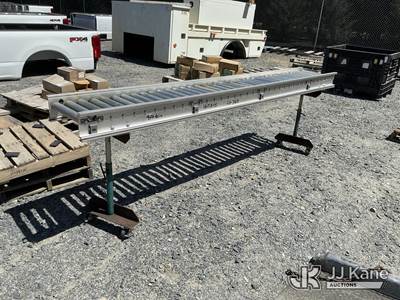 9ft 6in Roll Top Table (Used )