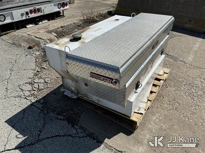 Auxiliary Fuel Tank & Weather Guard Toolbox, Condition Unknown