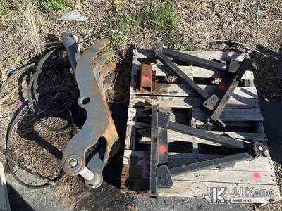 John Deere Thumb for Bucket