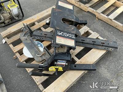 Reese 5th Wheel Hitch (Used)