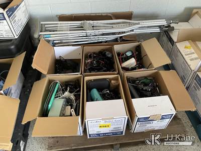 Pallet w/ Airport Lost & Found