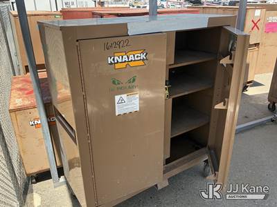 Tool Box (Knob Broken)