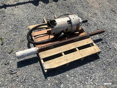 Digger Derreck Auger Motor & 5 ft 6 in Kelly Bar