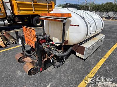 Roll-Off Mounted De-Icing/Sprayer System with 1,000 Gallon Tank