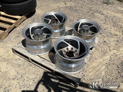 Used Pallet of 4 American Racing Wheels