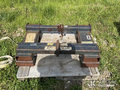Used Hi-Lo Lifting Attachment, 12,000 Max Lift