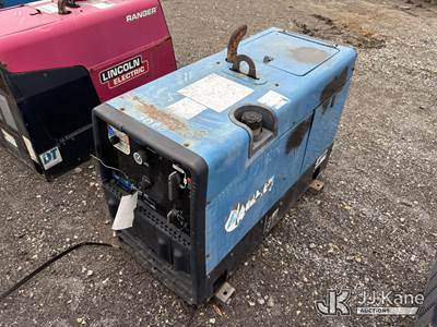 Miller Trailblazer 302 Welder