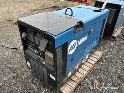 Miller Big Blue 450DU0CST Welder/Generator