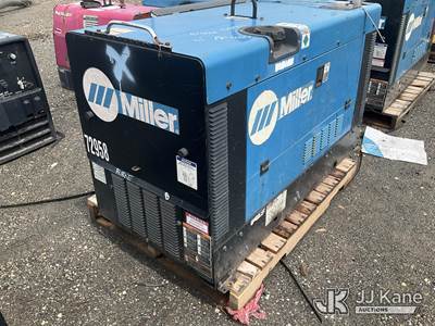 Used Miller Big Blue 450DU0CST Welder/Generator, 2391 Hours (Runs)