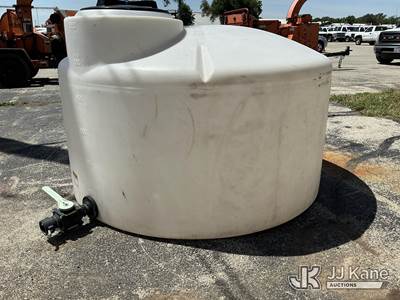 Used 550 Gallon Plastic Tank with Valve