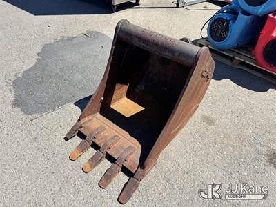 Backhoe Bucket (Used )