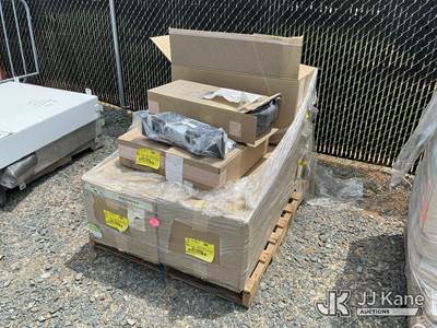 Gamber Johnson Freightliner M2 Console Kits and Leg Kits