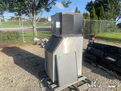 Manitowoc Ice Machine, S/N 1120330439 (Does Not Operate)