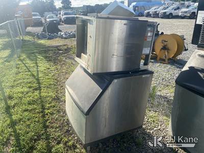 Manitowoc Ice Machine, S/N 040823159 (Does Not Operate)