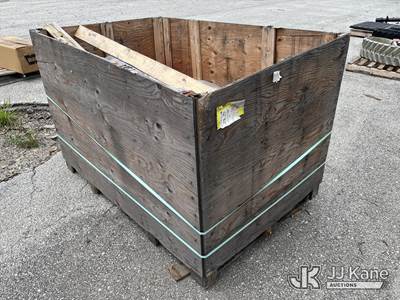 Used Cab Kit (Condition Unknown, Door Does Not Shut)
