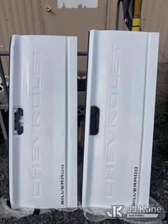 Used Chevrolet Tailgates (2)