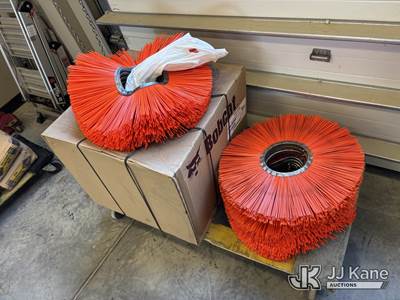 Bobcat Brushes, Part # 7241794