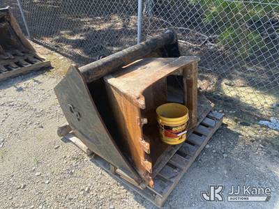 Used Digging Buckets (Qty 2)