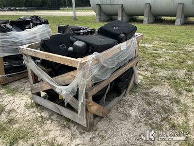 (1) Pallet of Ford Explorer Seats (Condition Unknown)
