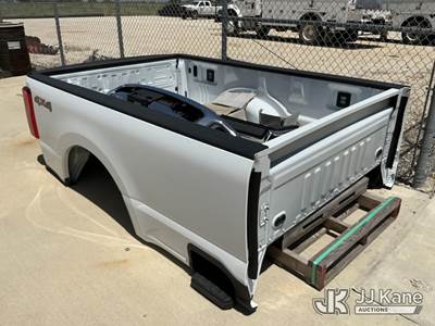 Truck Bed w/ Bumper