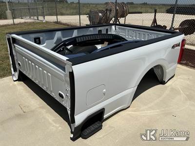 Truck Bed w/ Bumper