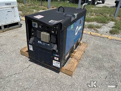 Miller Big Blue 400 PipePro Diesel Welder/Generator