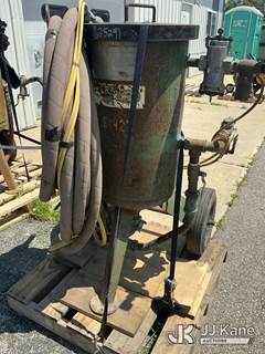 ClemCo Abrasive Blast Cleaning Equipment Sand Blaster 150 PSI