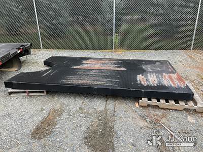 Steel Flatbed 8 ft x 12 ft 9 in
