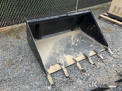 60 in Dirt Bucket Attachment For Skidsteer (New/Unused)