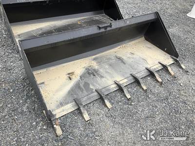 84 in Dirt Bucket Attachment For Skidsteer (New/Unused)