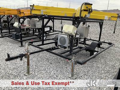 2005 BATT Lighted X Runway Closed Trailer with Diesel Generator