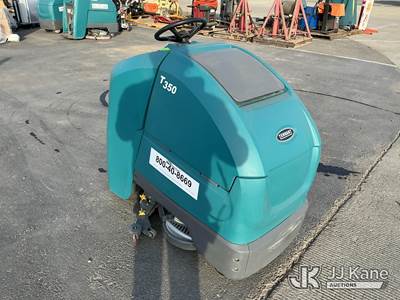 Stand On Tenant T350 Scrubber, Runs, Moves & Operates, 11 Hours