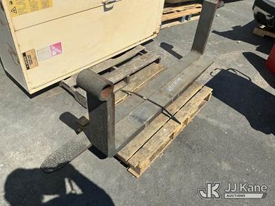 Used 5 ft Forklift Forks