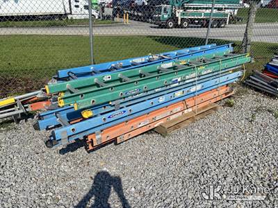 (1) Pallet of Extension Ladders