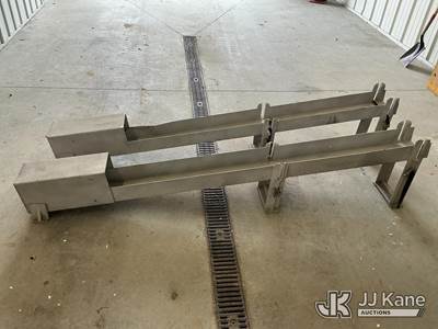 (2) Pipe Holder-Off Ladder Rack, 90 in Long