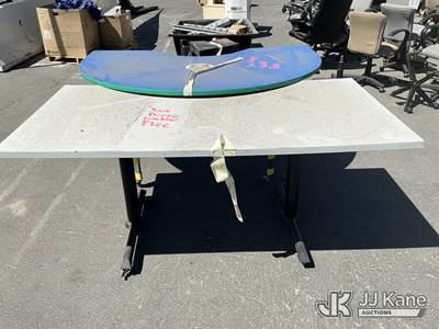 (2) Tables (Used)