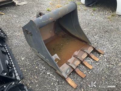 Central Fab 30IN Digging Bucket, S/N 199315