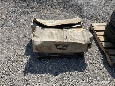 Warn Mounting Brackets & Bolts (No Winch) (Seller States: Fits 2017 - Newer Super Duty Trucks)