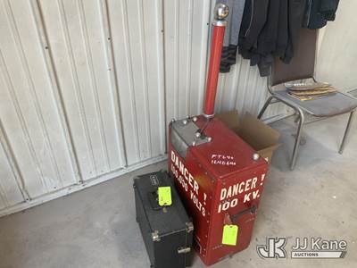 AC Dielectric Tester (Seller States: Not Operating)