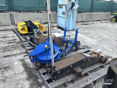 (1) Pallet Of Miscellaneous Items (Used