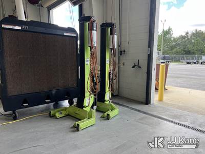 Set of (2) ARI-HETRA HDML-8 15,000 LB Truck Lifts