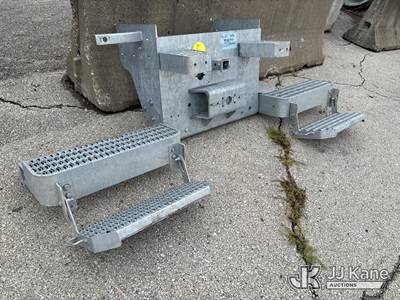 Pintle Hitch Assembly