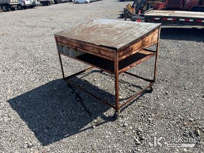 (1) Cart Desk Stand