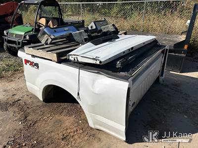 Truck bed for 2019 Ford F-250 with 2 ladder racks