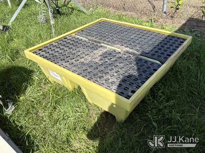 Enpac Poly Spill Pallet 6000, 83 Gal Sump, 6000 lb Load Capacity