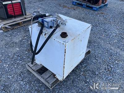 Fuel Tank w/Pump & Hose (Used )