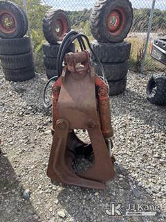 Hydraulic Grapple Attachment